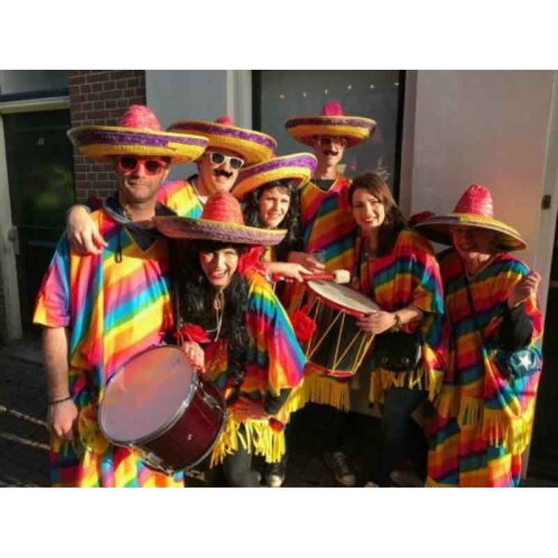 Mexicaanse kleding incl. instrumenten (4 pers.)