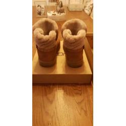 Uggs maat 8 maat 39 origineel