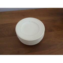 10 puntgave petit-fourbordjes /cakebordjes 13 cm WEDGWOOD ED