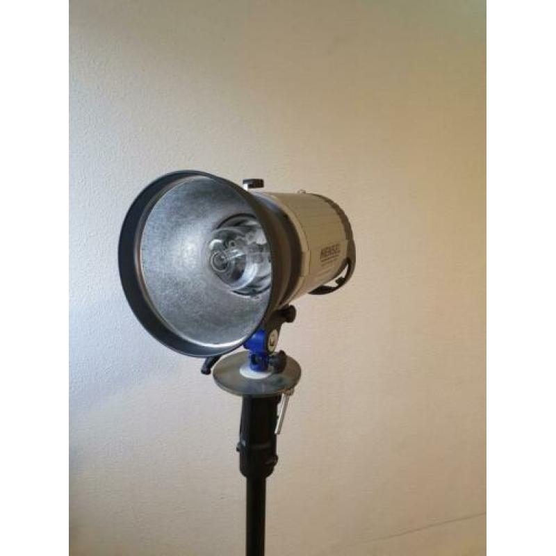 HENZEL Integra 500 Freemask Fotostudio lamp