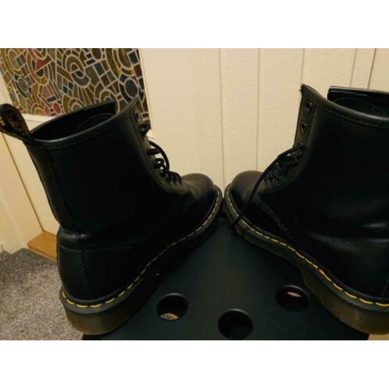 Dr Martens Black Smooth 1460