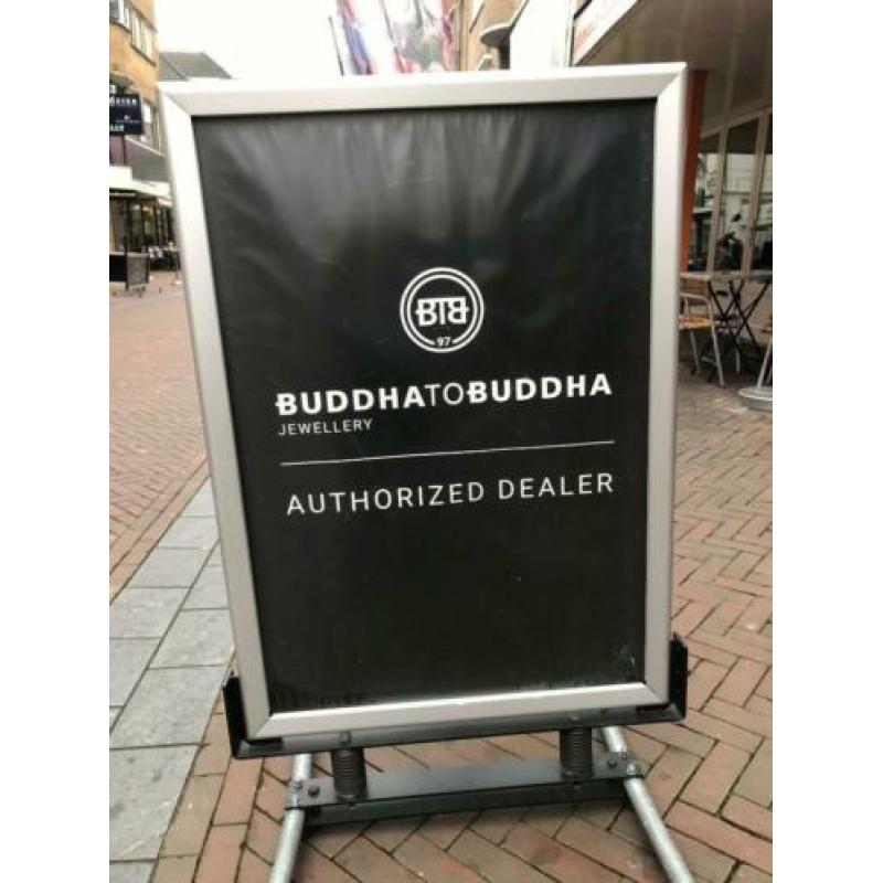 Buddha to Buddha trui type Pelle Black maat M/L voor € 69,95