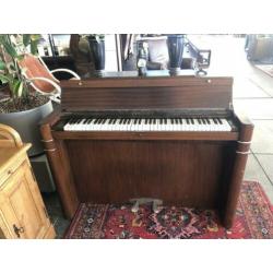 Eavestaff Mini Piano ?? 1930 Pianette