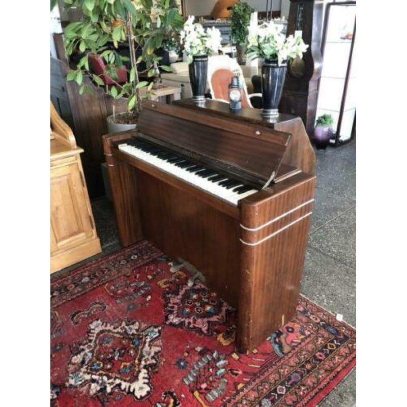 Eavestaff Mini Piano ?? 1930 Pianette