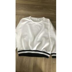 Margittes sweater maat 42 als nieuw