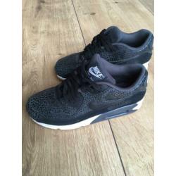 Nike air max 90 safari zwart maat 39