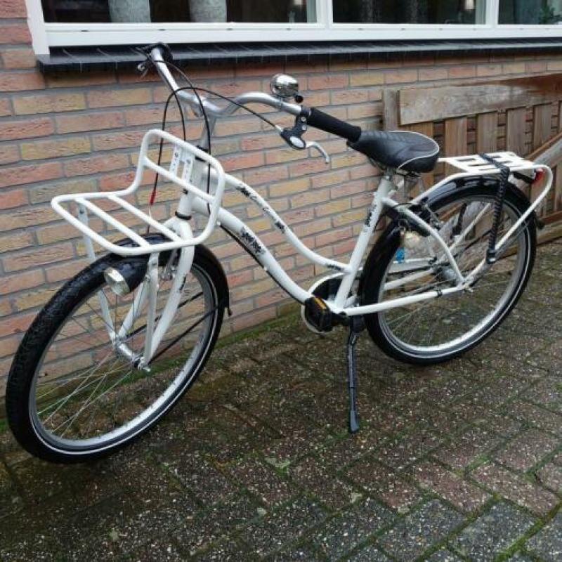 Crazy Cruiser 26 inch meisjesfiets Wit Zwart