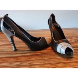 Super mooie peep toe pumps van Diesel, maat 39