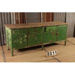 Industrieel retro vintage werkbank/dressoir/toonbank nr.8011