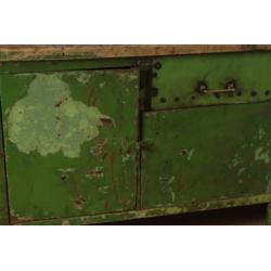 Industrieel retro vintage werkbank/dressoir/toonbank nr.8010