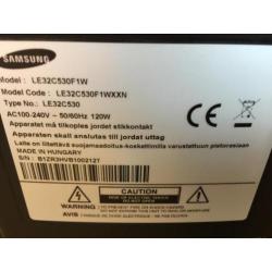 Nette Samsung televisie 30 inch