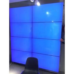 LCD Video wall - 8 schermen NU OPHALEN €3500