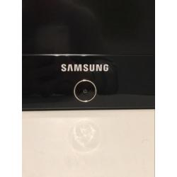 Samsung 32 inch LCD tv