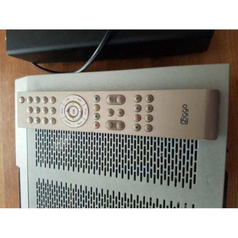 2 x tv ontvanger / decoders