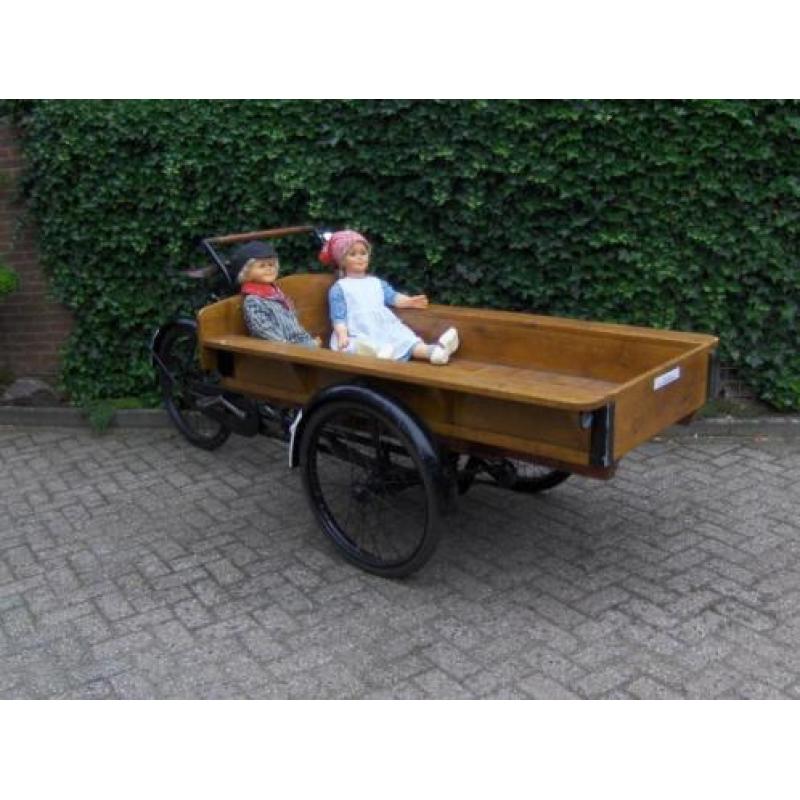 te huur antiekebakfiets en ijskar