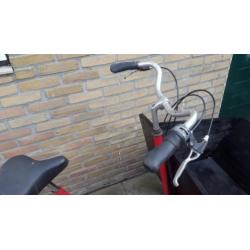 Bakfiets te koop voor 225& ideaal om je hond mee te nemen